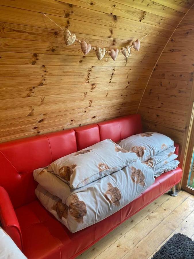 מלון קארמרת'ן Meadow Glamping מראה חיצוני תמונה